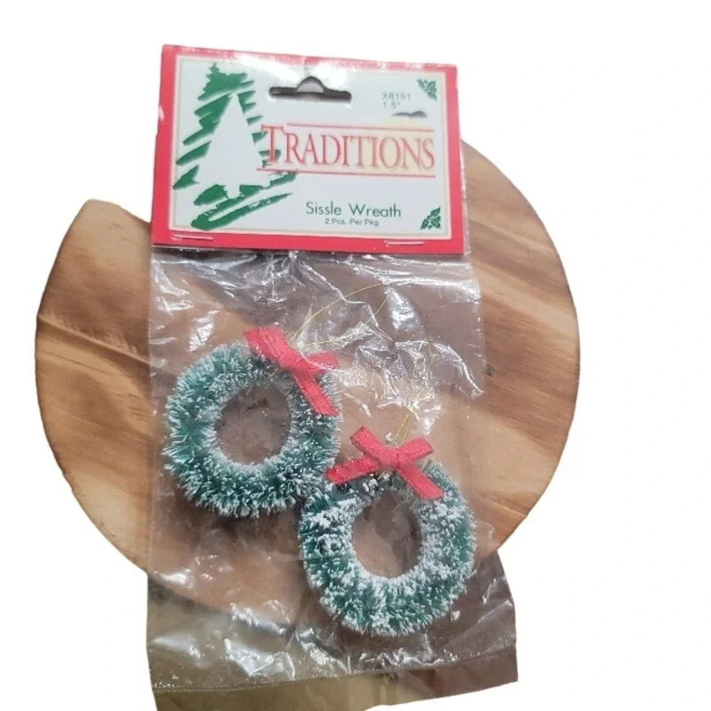 Miniature Christmas Craft Ornaments Holiday Decor Assortment‎
